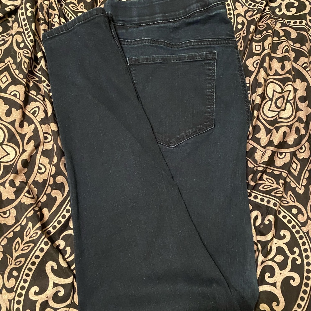 Old Navy Elastic Jeans
